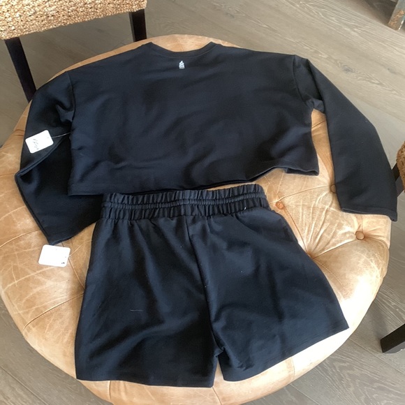 FREE PEOPLE Movement Sunny Set Black Coordinating 2 Piece Set Small NEW NWT - Picture 11 of 16